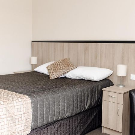 Starline Motor Inn Miles Exterior foto